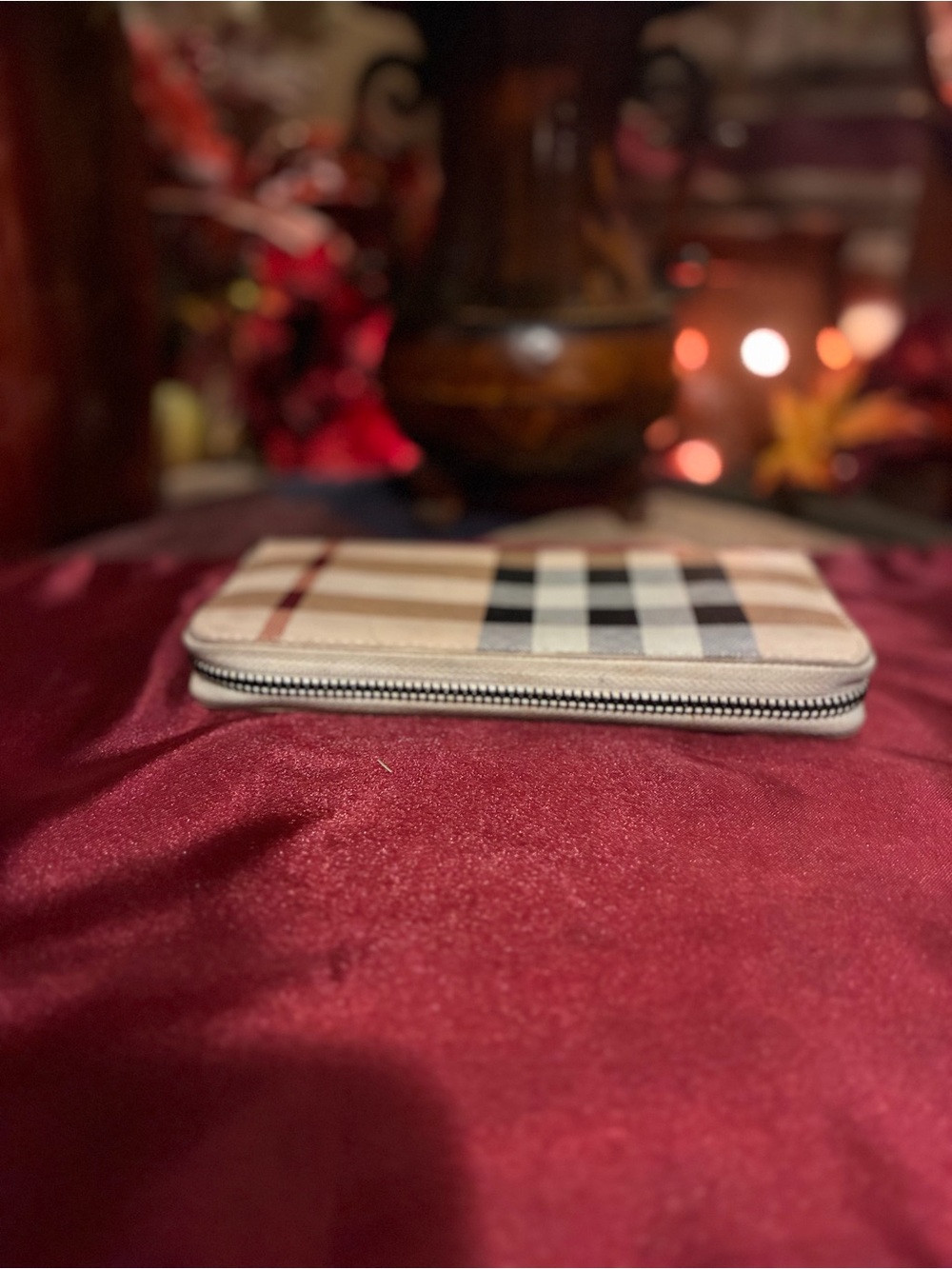 Burberry Beige Plaid Zip-Around Wallet with Metal Logo - Picture 6 of 14